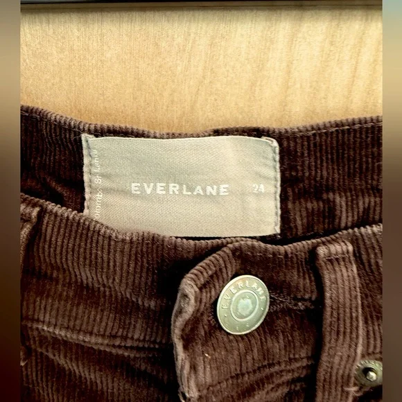 Everlane Baby Cord Cheeky Crop jeans. - Picture 5 of 7